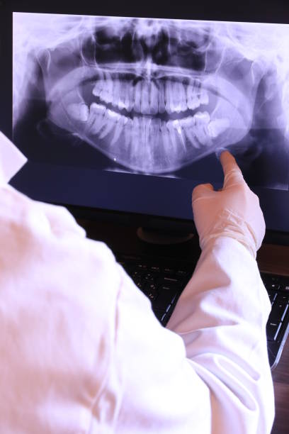 Best Emergency Dental Services for Seniors in Loveland, OH